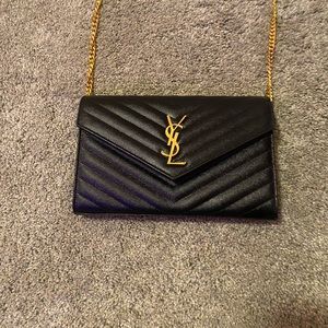 MONOGRAM CHAIN WALLET IN GRAIN DE POUDRE EMBOSSED LEATHER